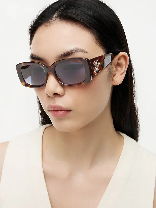 Bold Rectangular Frame Sunglasses Bold Rectangular Frame Sunglasses