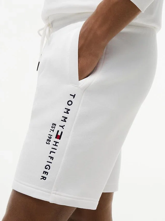 Embroidered Tommy Logo Sweatshort Embroidered Tommy Logo Sweatshort