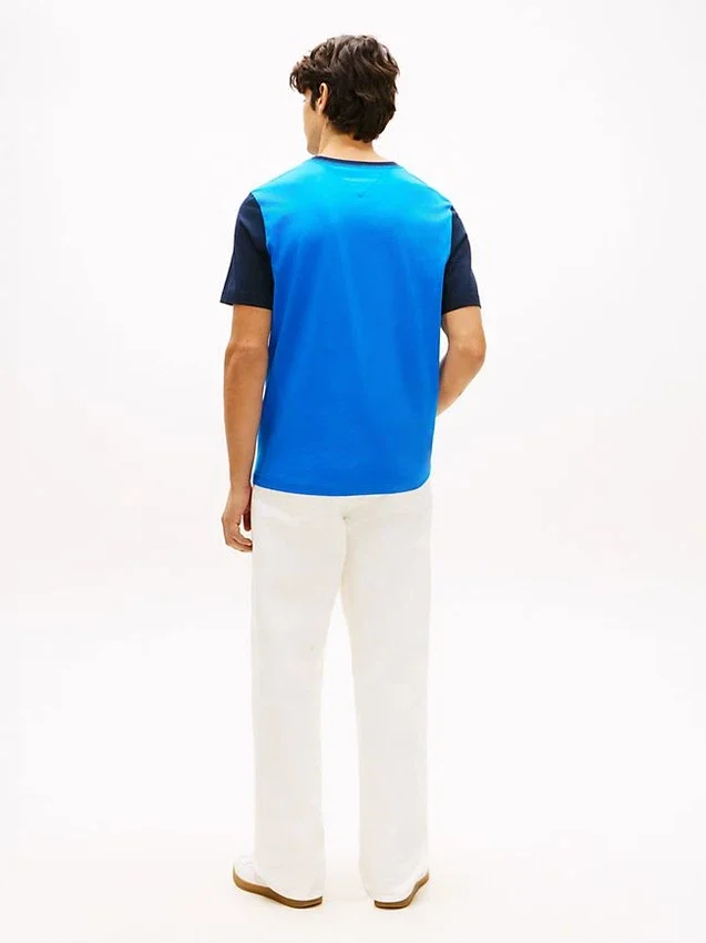 Flag Logo Contrast Sleeve T-Shirt Flag Logo Contrast Sleeve T-Shirt
