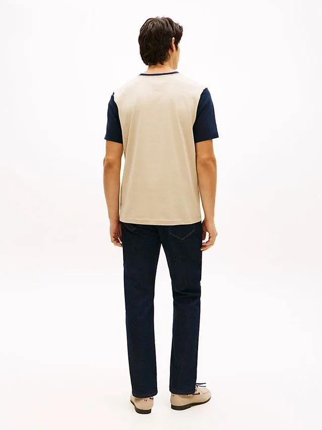 Flag Logo Contrast Sleeve T-Shirt Flag Logo Contrast Sleeve T-Shirt