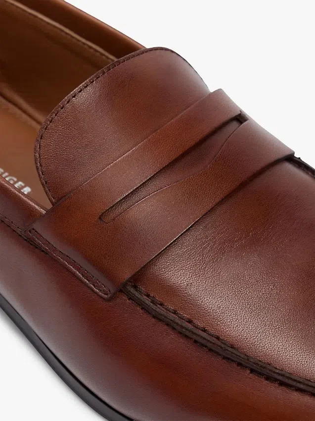 Flexible Leather Loafer Flexible Leather Loafer