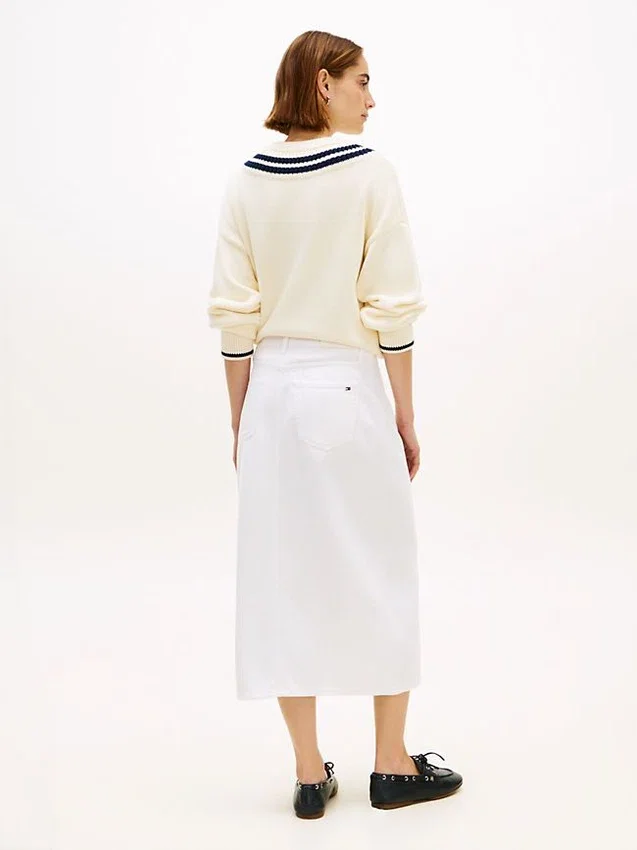 Gold-Button Pocket Denim Midi Skirt Gold-Button Pocket Denim Midi Skirt