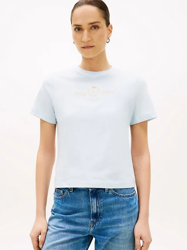Gold-Tone Club Crest Logo T-Shirt Gold-Tone Club Crest Logo T-Shirt