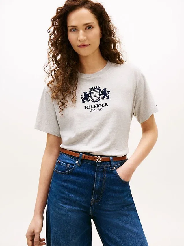 Hilfiger Crest Logo T-Shirt Hilfiger Crest Logo T-Shirt