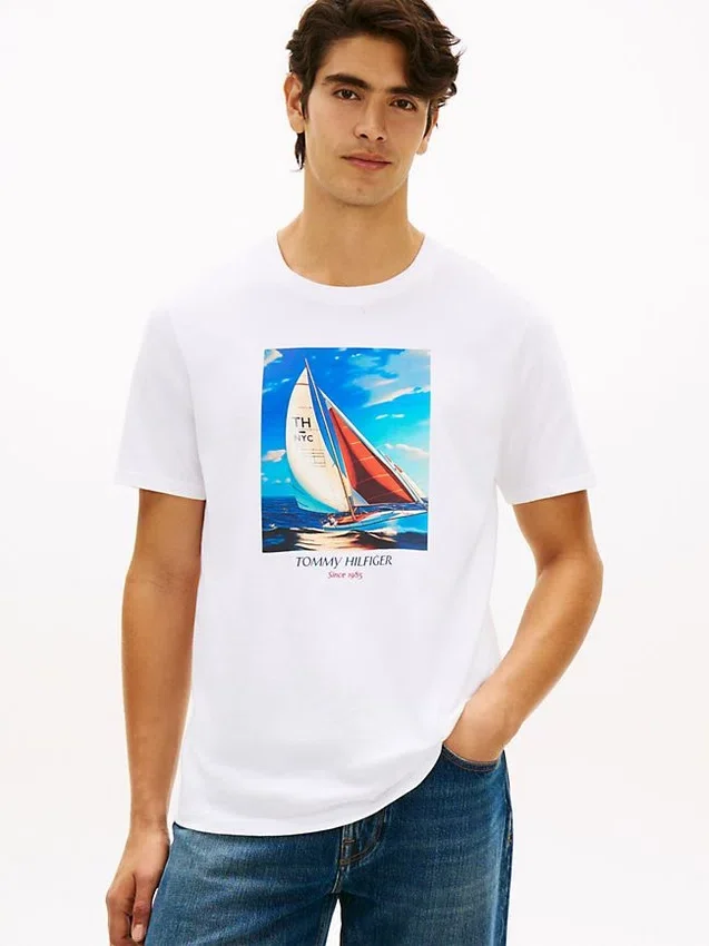 Hilfiger Sailing Photo Print T-Shirt Hilfiger Sailing Photo Print T-Shirt