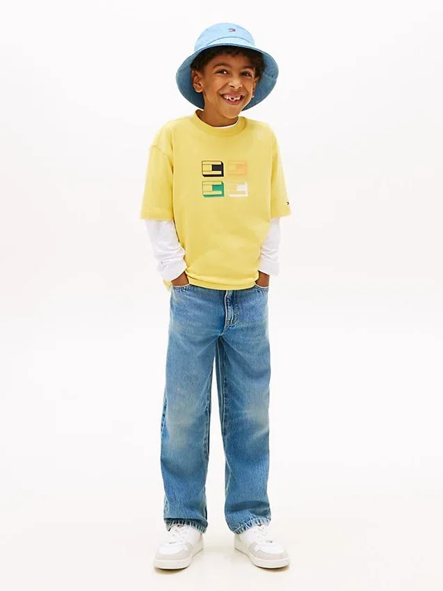 Kids’ 3D Logo Graphic T-Shirt Kids’ 3D Logo Graphic T-Shirt