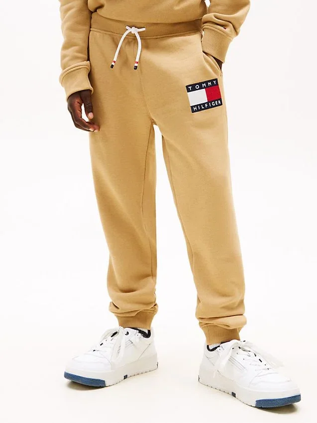 Kids’ Badge Logo Sweatpant Kids’ Badge Logo Sweatpant