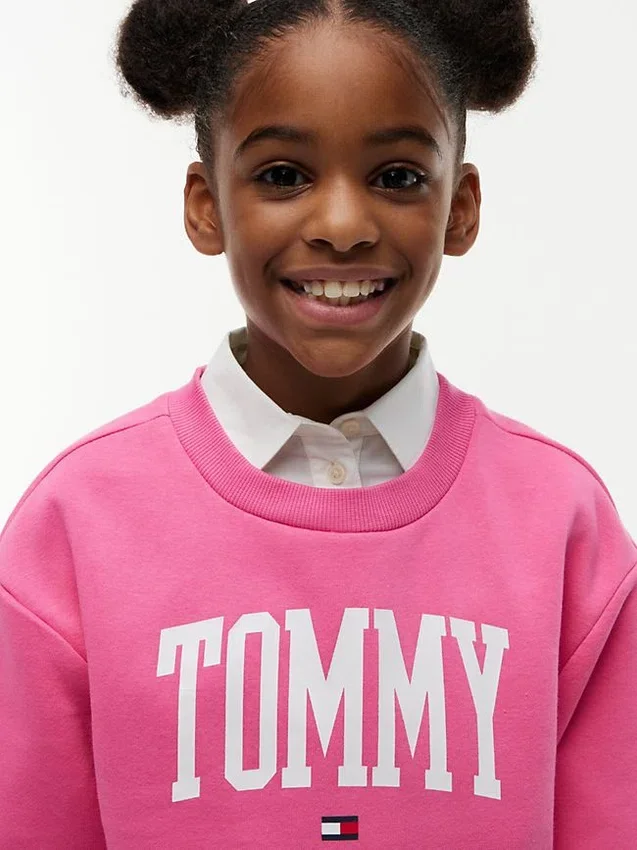 Kids’ Tommy Logo Sweatshirt Kids’ Tommy Logo Sweatshirt