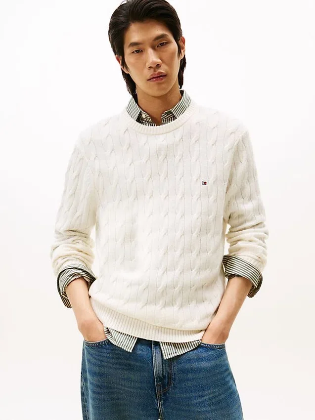 Lambswool Cable Knit Sweater Lambswool Cable Knit Sweater