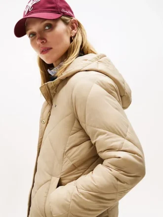 Lightweight Hooded Padded Quilted Jacket Lightweight Hooded Padded Quilted Jacket