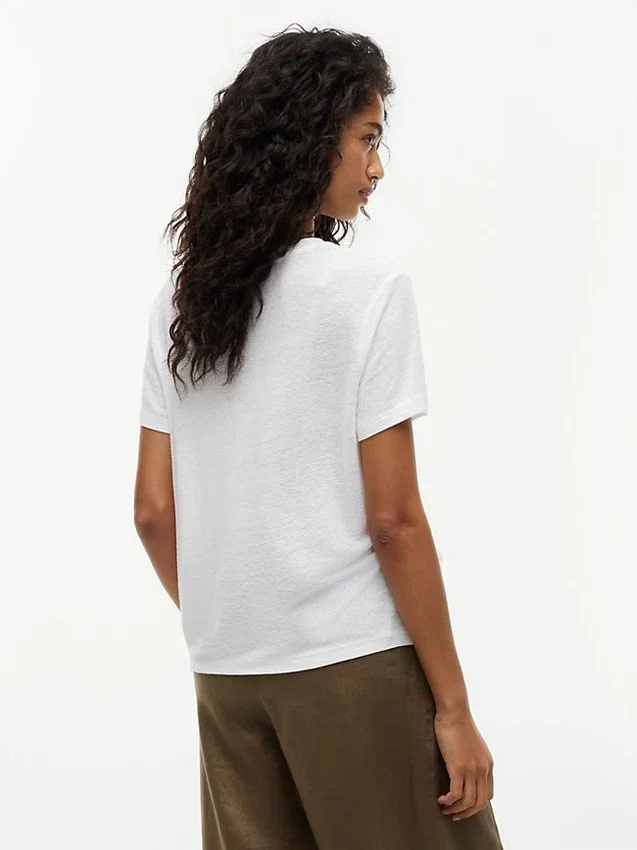 Linen-Blend Crewneck T-Shirt Linen-Blend Crewneck T-Shirt