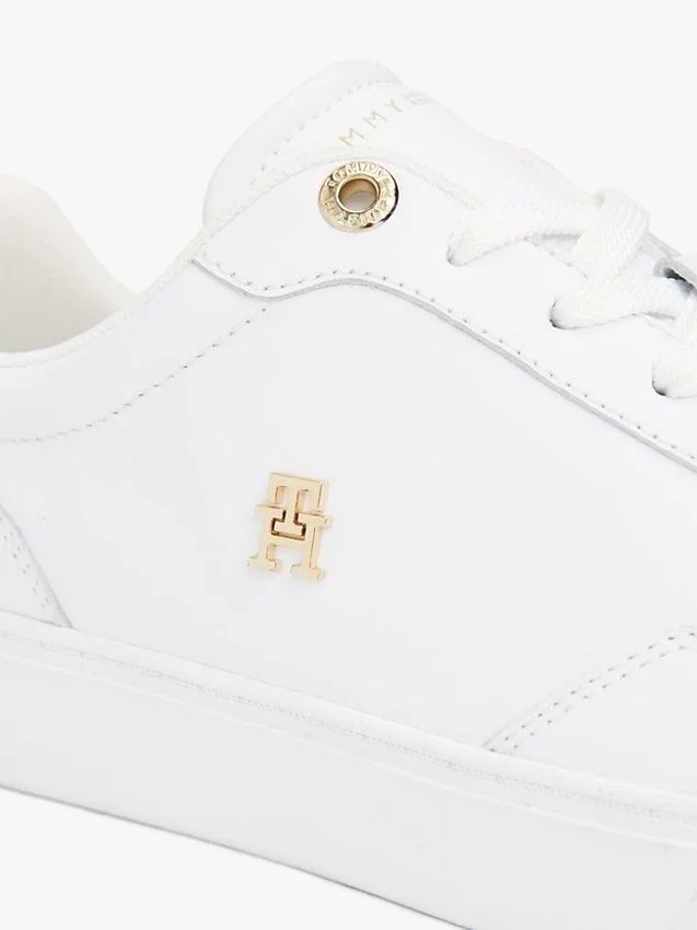 Metallic Accent Leather Court Sneaker Metallic Accent Leather Court Sneaker