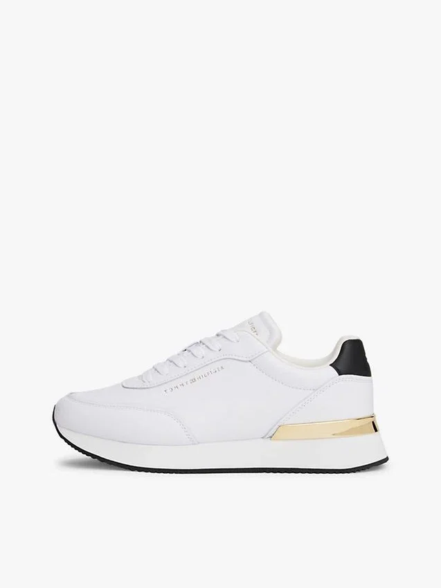 Metallic Accent Leather Runner Sneaker Metallic Accent Leather Runner Sneaker