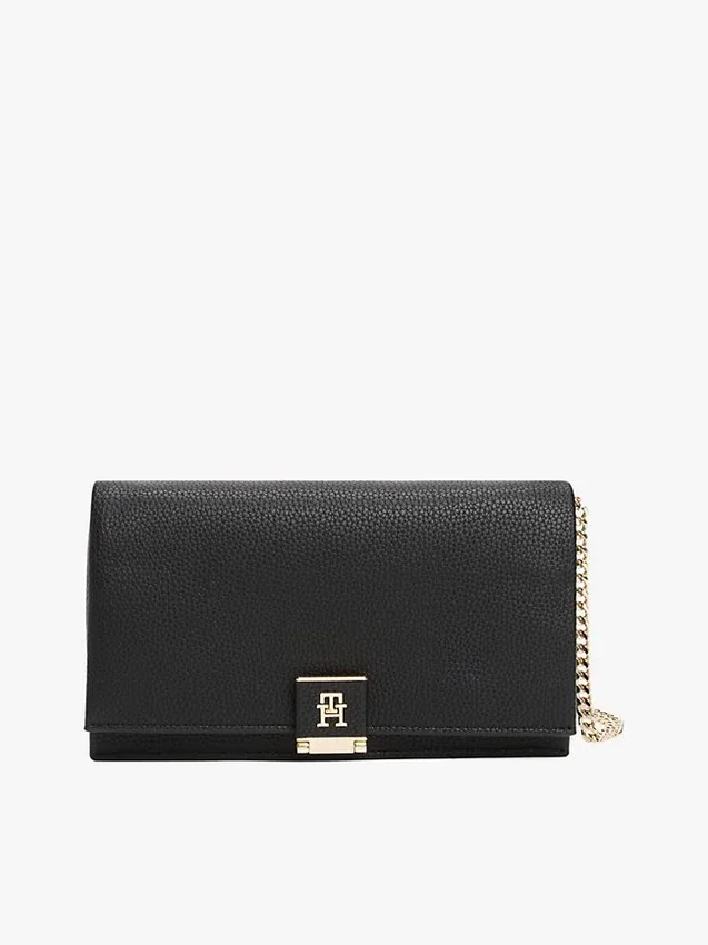 Monogram Clasp Chain Strap Crossbody Bag Monogram Clasp Chain Strap Crossbody Bag