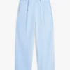 Pleated Twill Barrel Chino