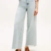 Raw Hem High-Rise Wide Leg Jean
