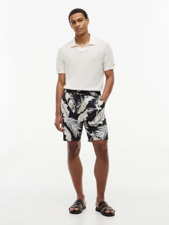 Regular Fit 7″ Tropical Print Short Regular Fit 7″ Tropical Print Short