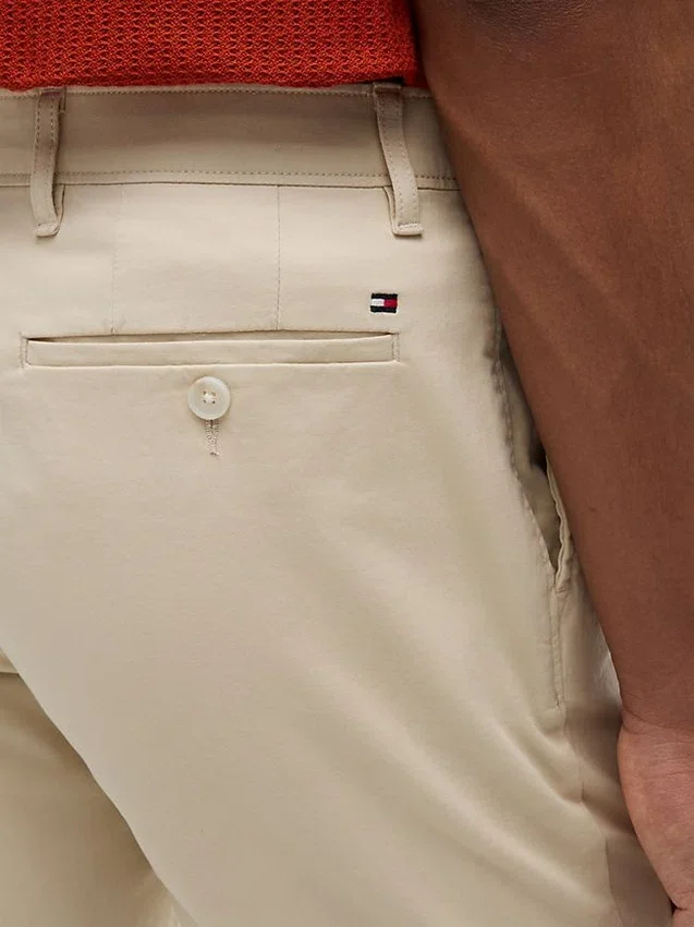 Regular Fit 9″ Comfort Waist Tommy Short Regular Fit 9″ Comfort Waist Tommy Short