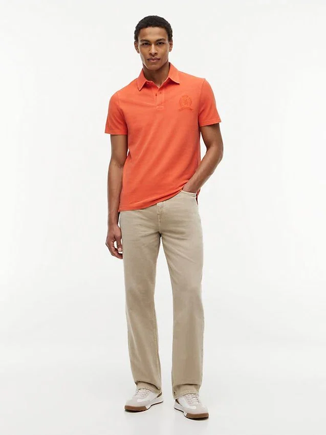 Regular Fit Garment-Dyed Crest Polo Regular Fit Garment-Dyed Crest Polo