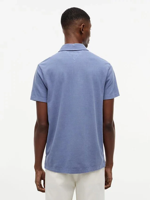 Regular Fit Garment-Dyed Crest Polo Regular Fit Garment-Dyed Crest Polo
