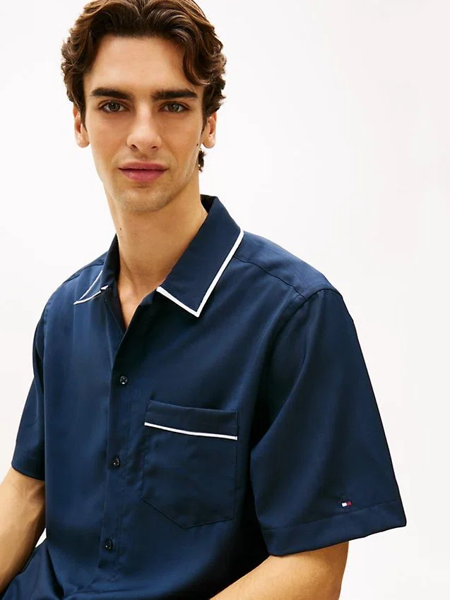 Relaxed Fit Lightweight Wool Shirt Relaxed Fit Lightweight Wool Shirt