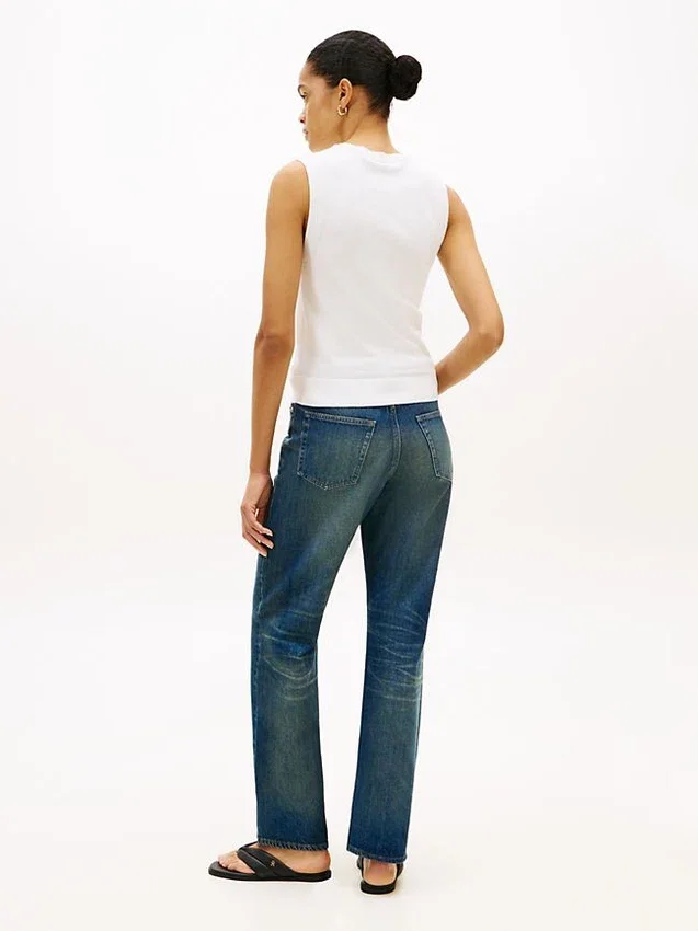 Sleeveless Crewneck Sweater Sleeveless Crewneck Sweater