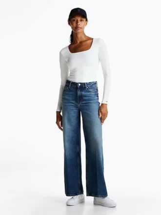 Square-Neck Long-Sleeve Bodysuit Square-Neck Long-Sleeve Bodysuit