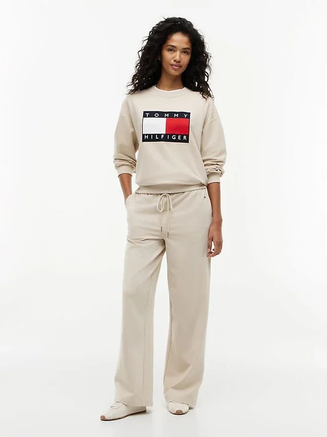 Straight-Leg Sweatpant Straight-Leg Sweatpant