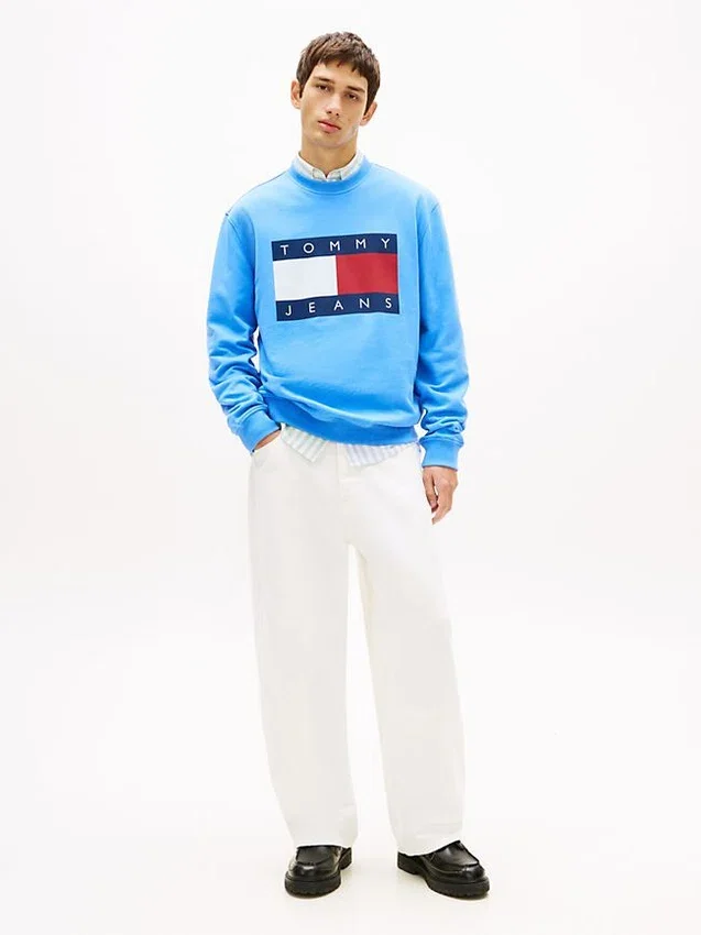 Tommy Jeans Big Flag Logo Sweatshirt Tommy Jeans Big Flag Logo Sweatshirt