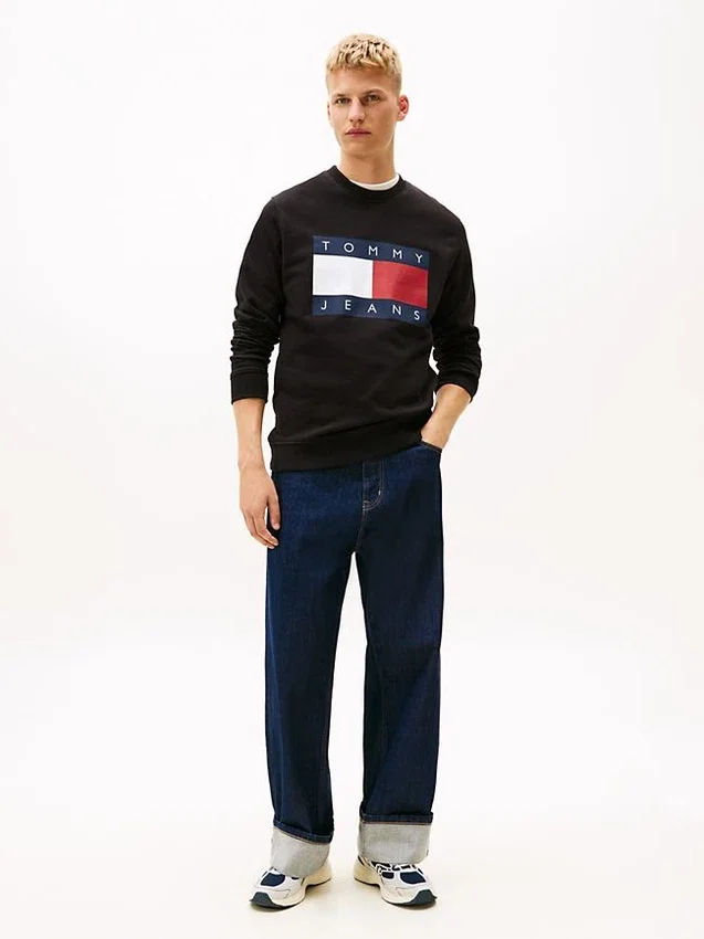 Tommy Jeans Big Flag Logo Sweatshirt Tommy Jeans Big Flag Logo Sweatshirt