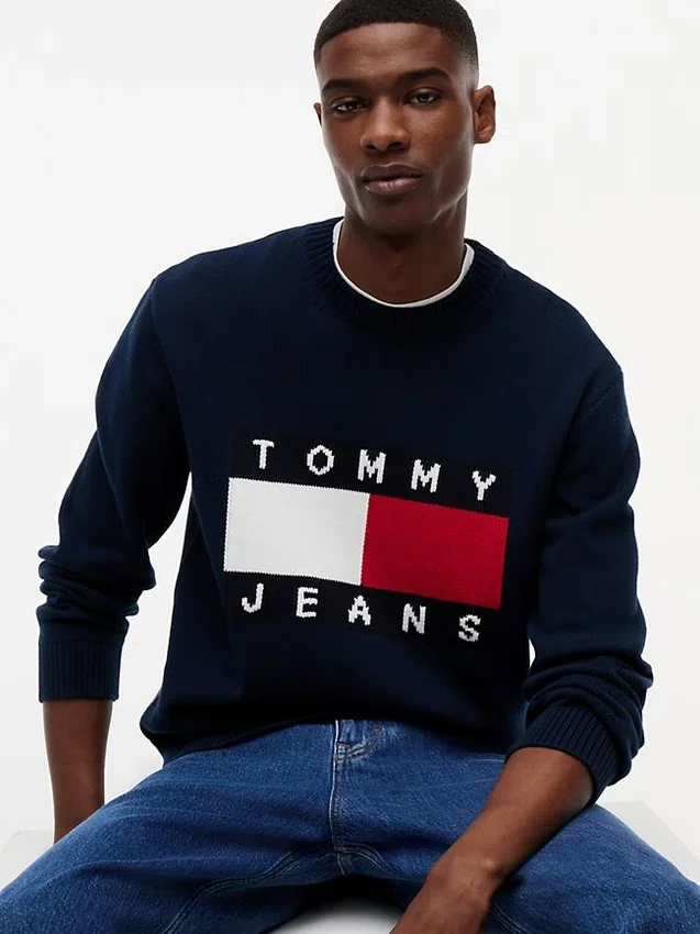 Tommy Jeans Flag Logo Crewneck Sweater Tommy Jeans Flag Logo Crewneck Sweater
