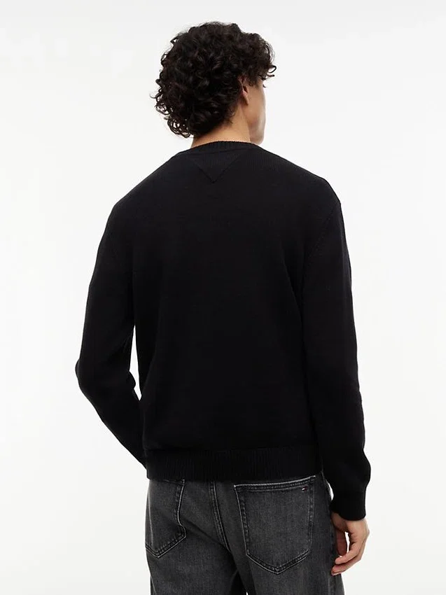 Tommy Jeans Flag Logo Crewneck Sweater Tommy Jeans Flag Logo Crewneck Sweater