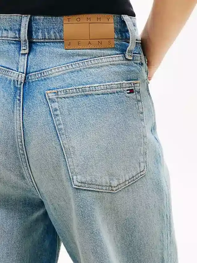 Tommy Jeans High-Rise Wide Leg Jean Tommy Jeans High-Rise Wide Leg Jean