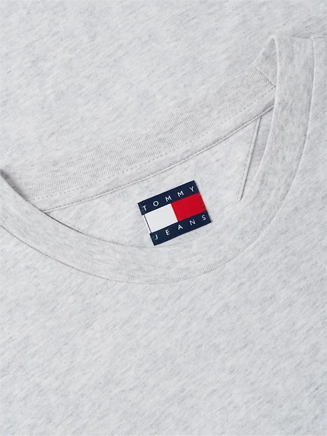 Tommy Jeans Logo Slim Fit T-Shirt Tommy Jeans Logo Slim Fit T-Shirt