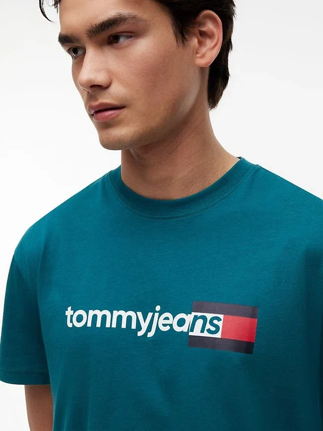 Tommy Jeans Logo T-Shirt Tommy Jeans Logo T-Shirt