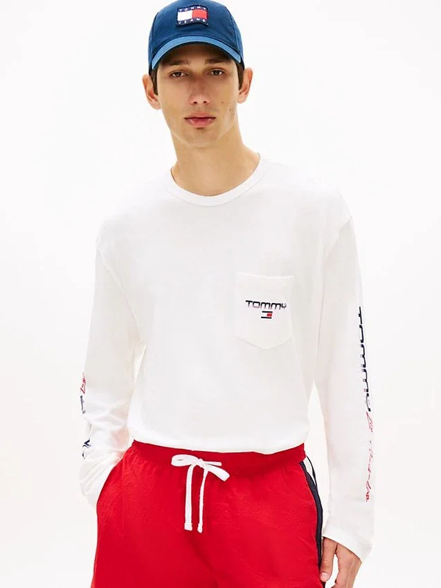 Tommy Jeans Long-Sleeve LA Logo T-Shirt Tommy Jeans Long-Sleeve LA Logo T-Shirt