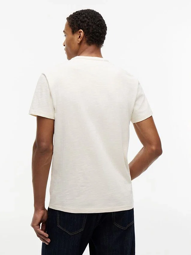Tommy Jeans Sailing Logo T-Shirt Tommy Jeans Sailing Logo T-Shirt