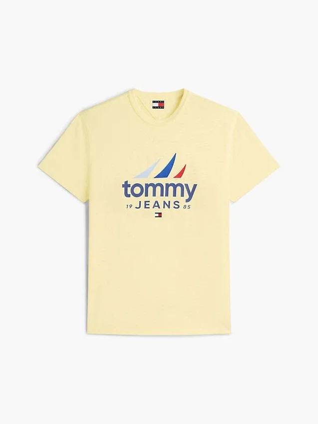 Tommy Jeans Sailing Logo T-Shirt Tommy Jeans Sailing Logo T-Shirt
