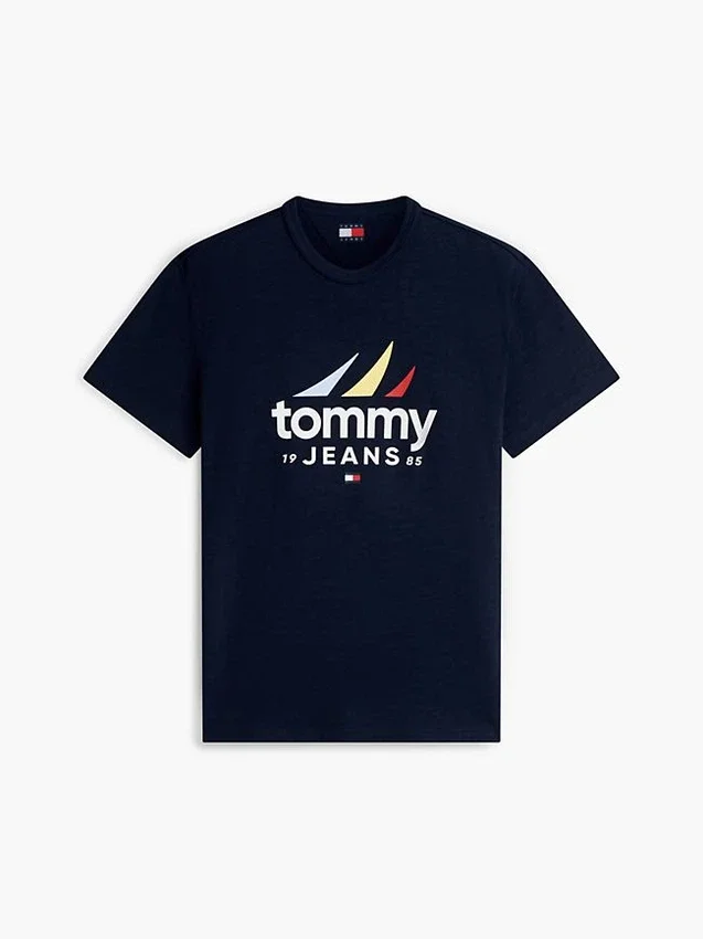 Tommy Jeans Sailing Logo T-Shirt Tommy Jeans Sailing Logo T-Shirt