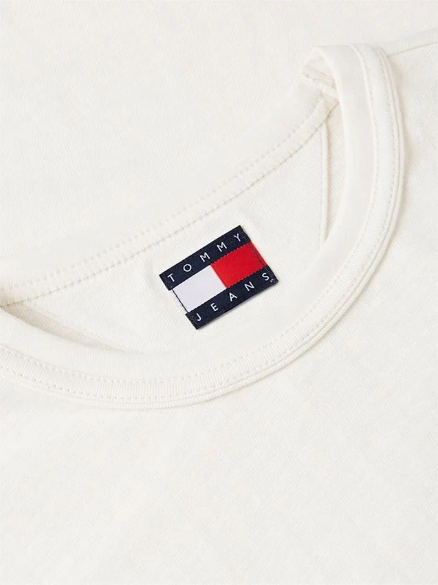 Tommy Jeans Sailing Logo T-Shirt Tommy Jeans Sailing Logo T-Shirt