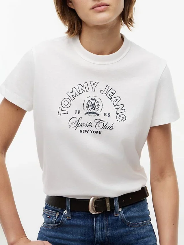 Tommy Jeans Sports Club Logo T-Shirt Tommy Jeans Sports Club Logo T-Shirt