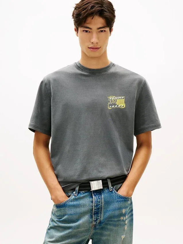Tommy Jeans Spray Paint Bubble T-Shirt Tommy Jeans Spray Paint Bubble T-Shirt