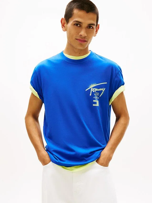 Tommy Jeans Spray Paint Logo T-Shirt Tommy Jeans Spray Paint Logo T-Shirt