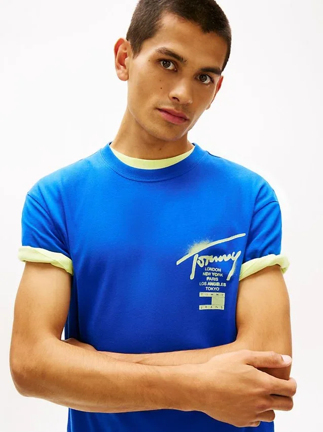 Tommy Jeans Spray Paint Logo T-Shirt Tommy Jeans Spray Paint Logo T-Shirt