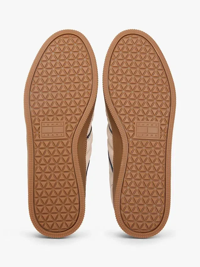 Tommy Jeans Suede Skater Sneaker Tommy Jeans Suede Skater Sneaker
