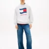Tommy Jeans Wavy Flag Logo Sweatshirt Tommy Jeans Wavy Flag Logo Sweatshirt