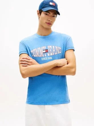 Tommy Jeans Wavy Flag Logo T-Shirt