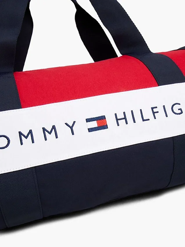 Tommy Logo Colorblock Canvas Duffle Bag Tommy Logo Colorblock Canvas Duffle Bag