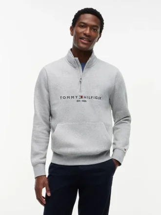 Tommy Logo Quarter-Zip Sweatshirt