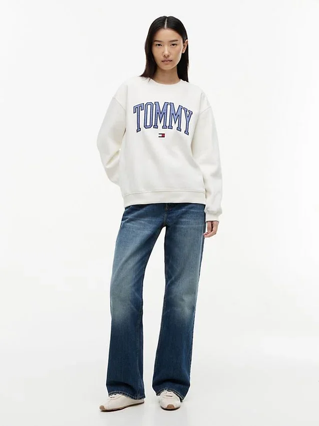 Varsity Tommy Logo Crewneck Sweatshirt Varsity Tommy Logo Crewneck Sweatshirt